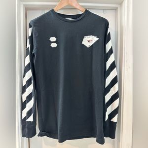 Off-White Long-Sleeve T-Shirt (Medium)